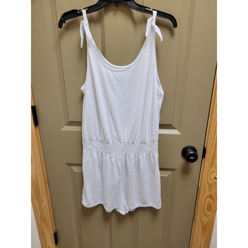 NWOT Women's Becca by Rebecca Breezy Basics Tie Shoulder Romper Cover-Up, Size L